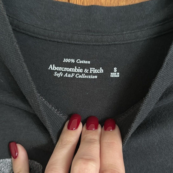 A& F Oversized Boyfriend Bronco Graphic Tee - Picture 4 of 5